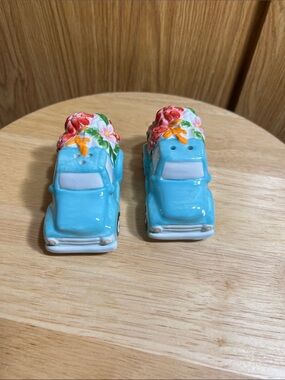 Blue Floral Truck Salt & Pepper Shakers by